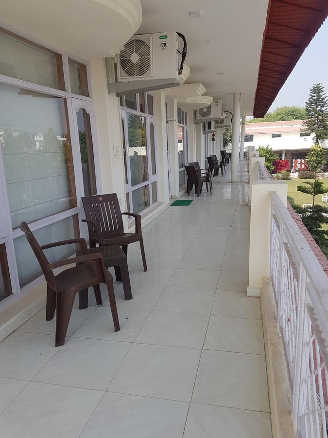 Skyview Holiday Home Pet Friendly Chandigarh Ngoại thất bức ảnh